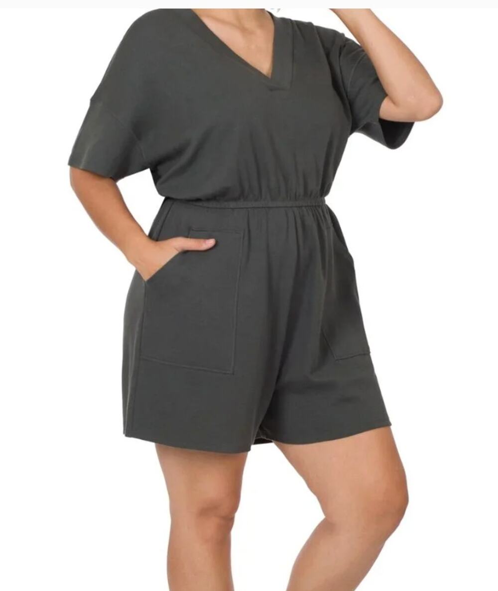 Zenana Gray Cotton V Neck Romper Size Small Short Sleeve Utility Pocket
